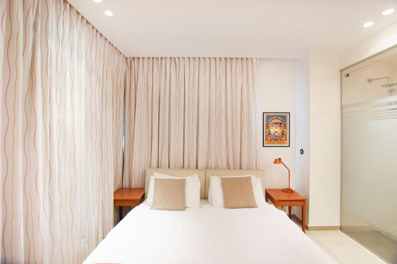 Out Of Time By Holyguest Apartment Tel Aviv Exterior photo